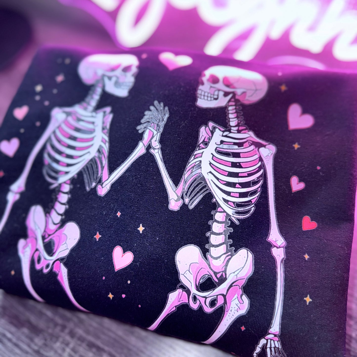 PINK SKELLY VIBE CREWNECK