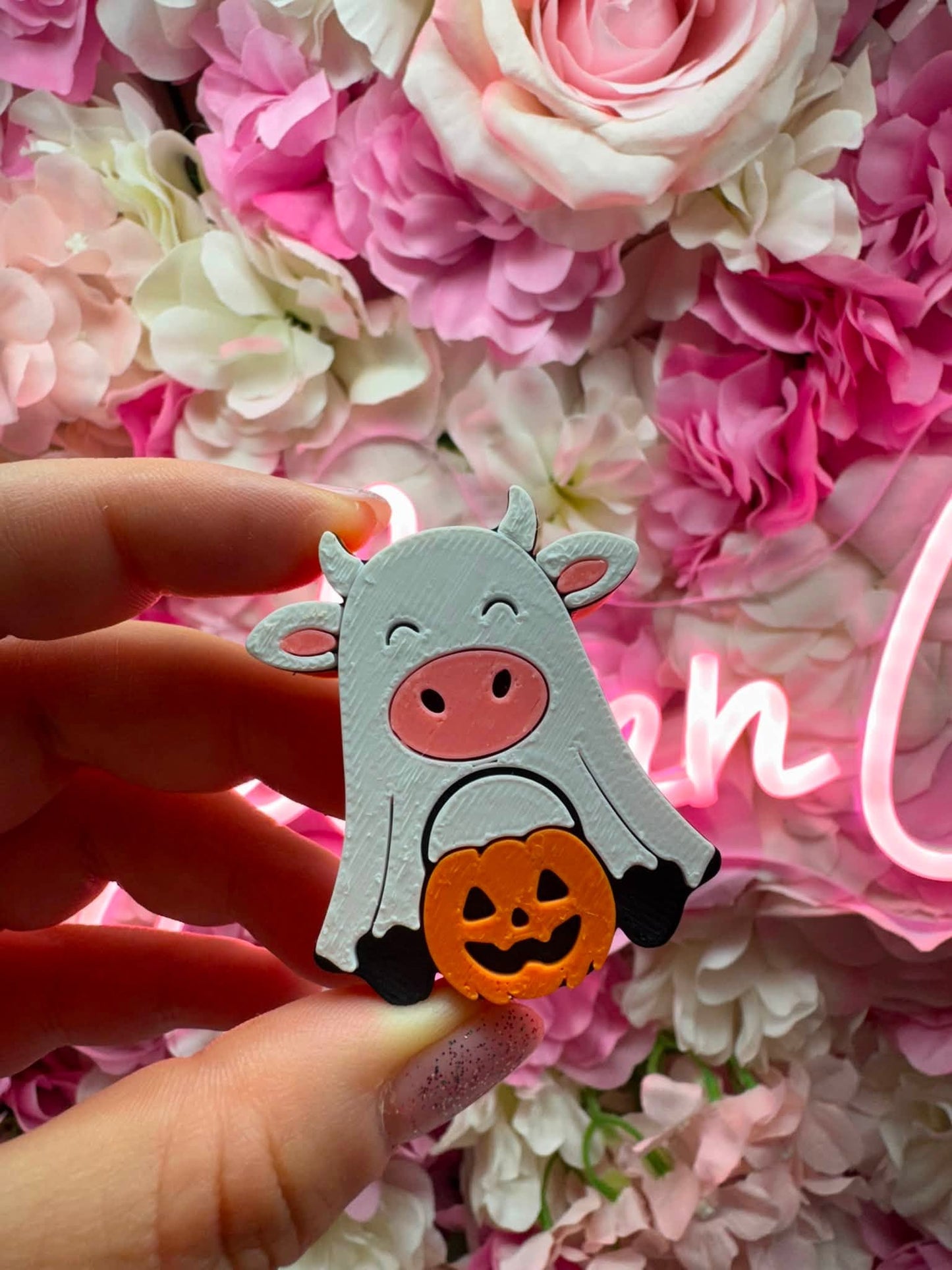 GHOST COW- 3D STRAW TOPPERS
