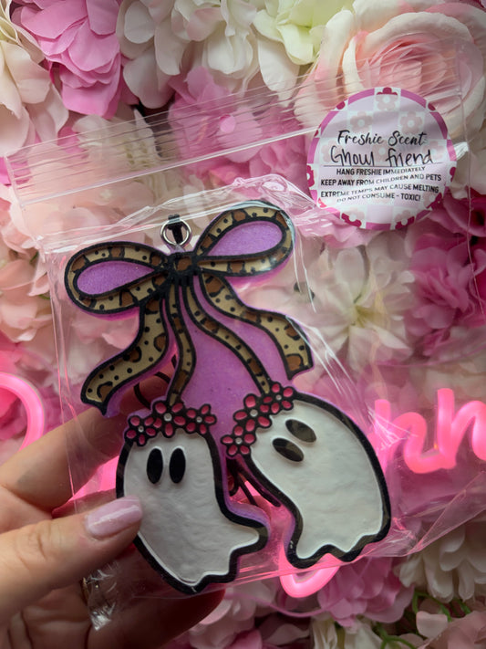 GHOULFRIEND