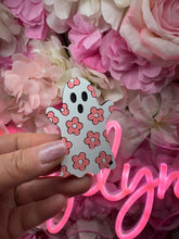Load image into Gallery viewer, FLORAL GHOSTIE CAN OPENER-3D PRINTED
